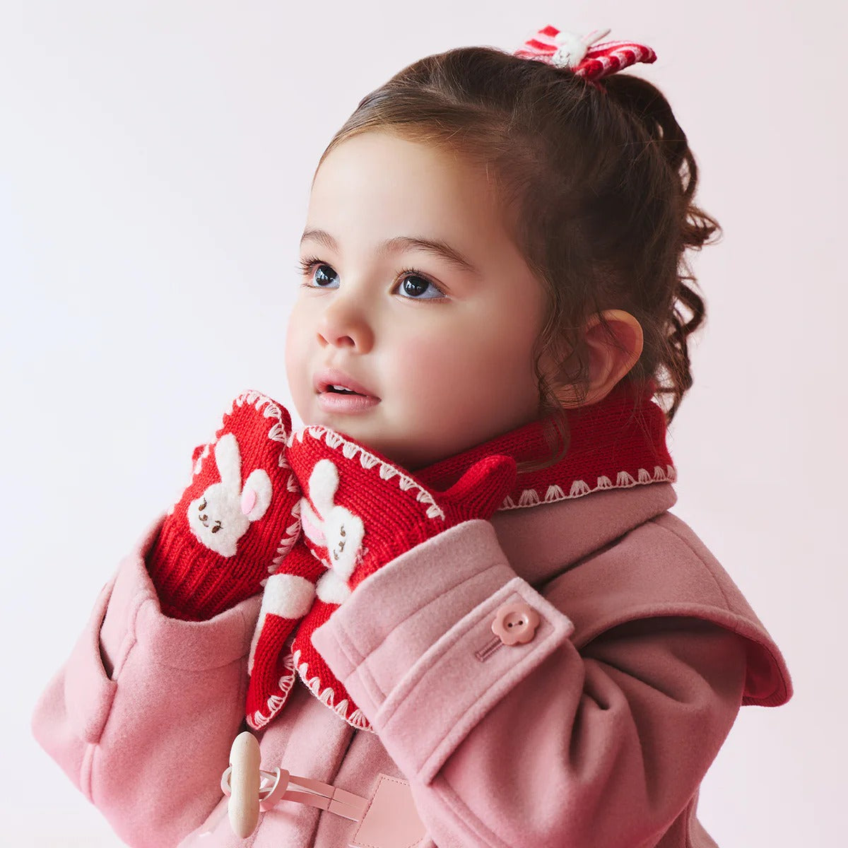 Chieco Motif Mittens