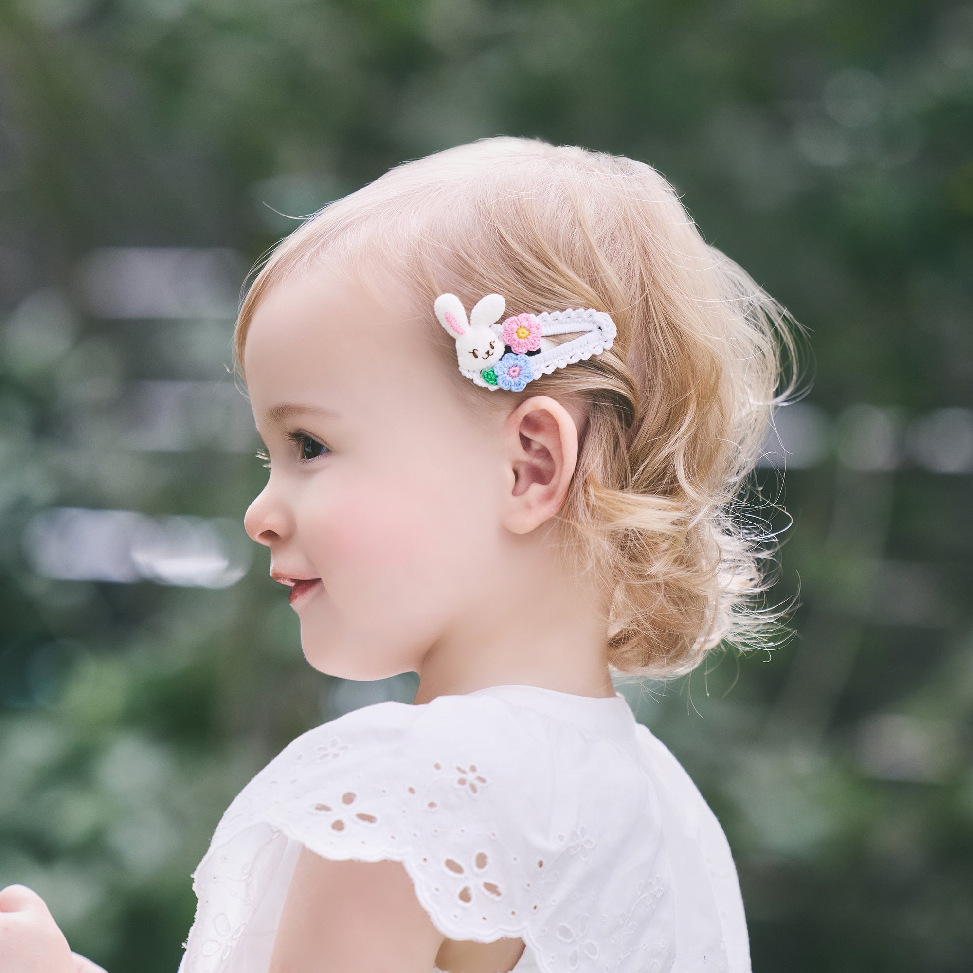 Chieco Saku Crochet Floral Bunny Hair Clip