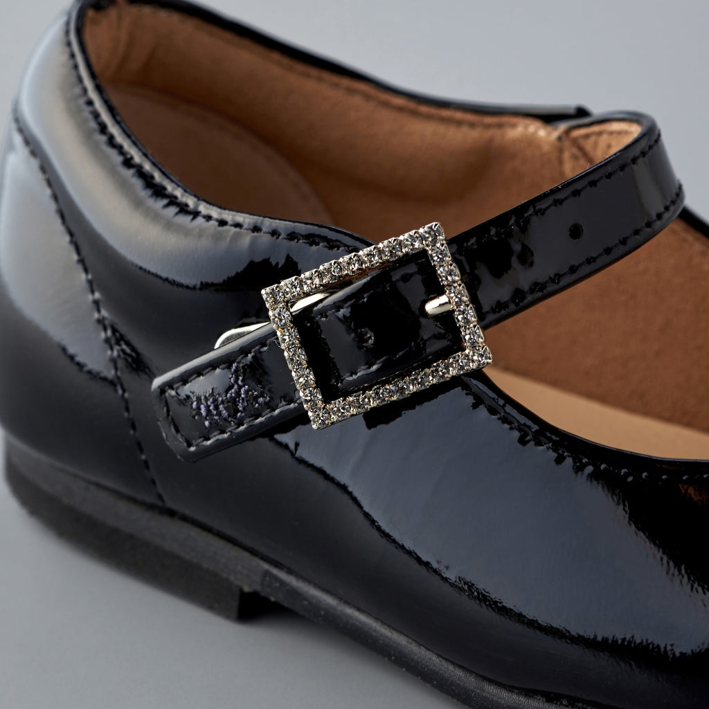 Premium Cowhide Strap Shoes (Timeless Elegance in Natural Leather)