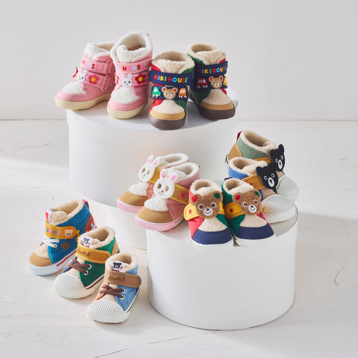 SHOES