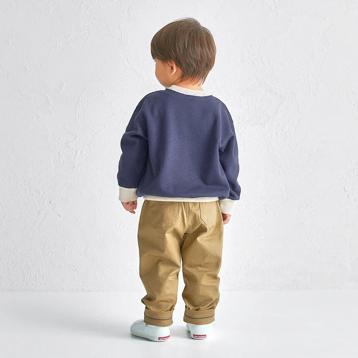 Silhouette Bear Pocket Sweatshirt