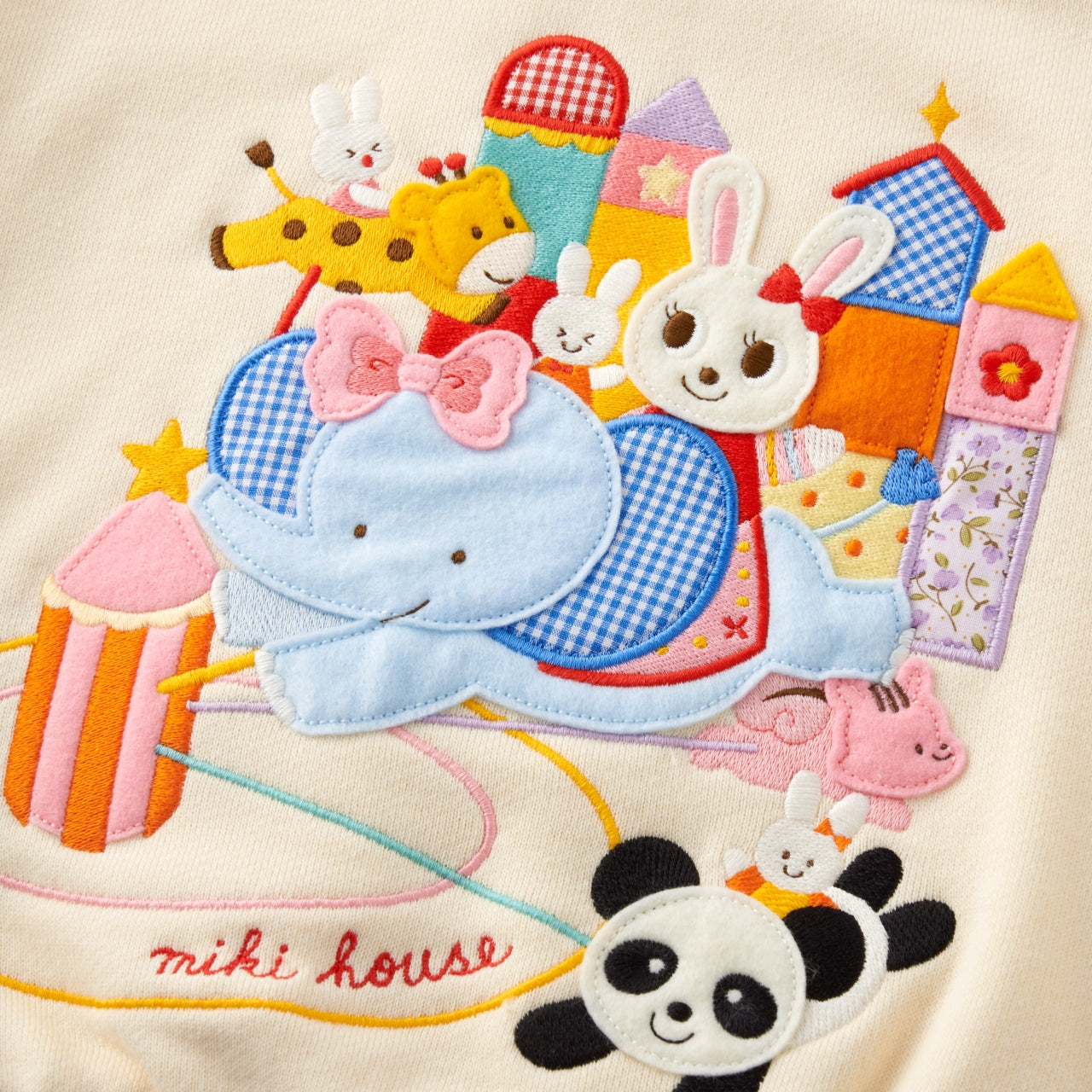 Usako’s Wonder Theme Park Sweatshirt