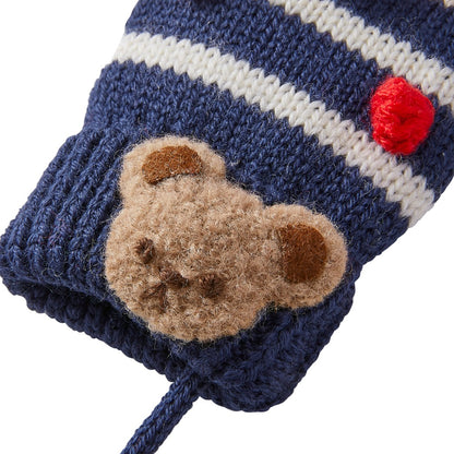 Knit Mittens with Twinkling Lights