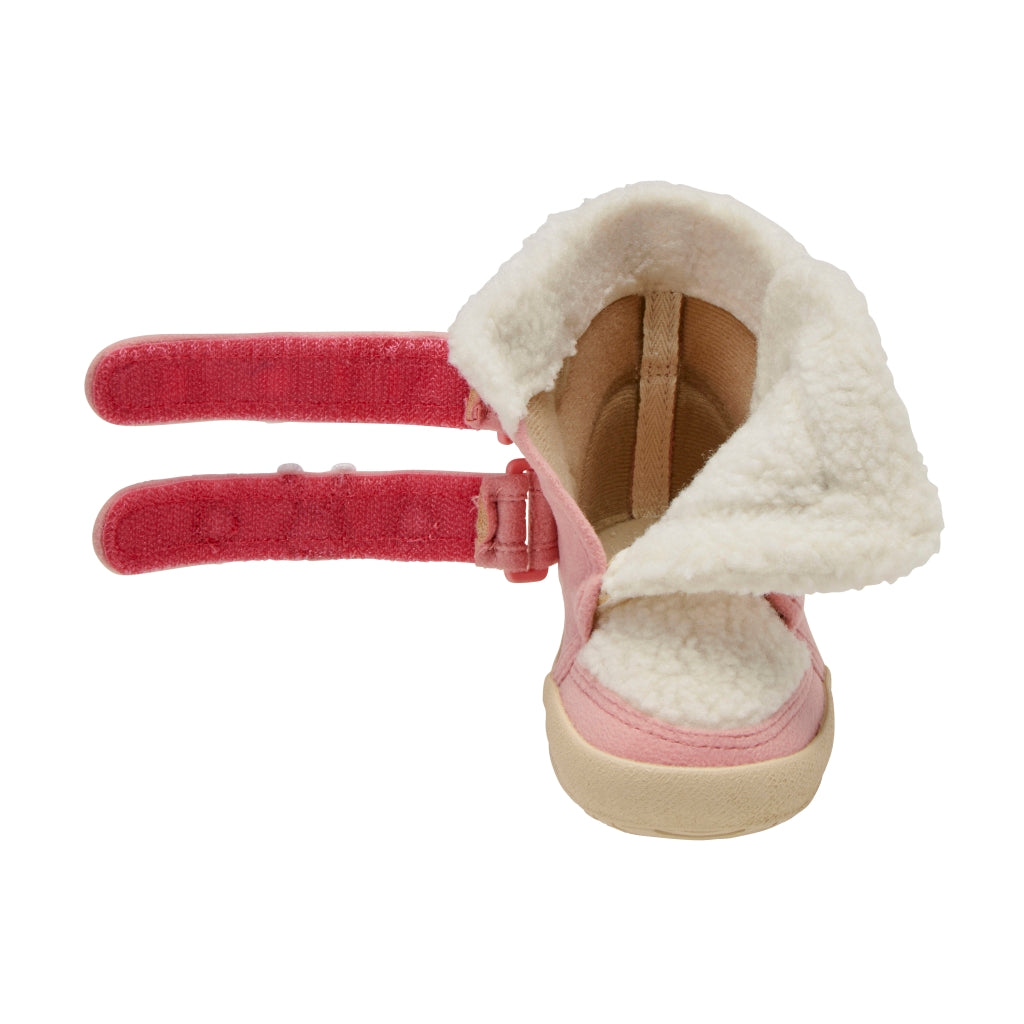 Usako's Baby Winter Boots