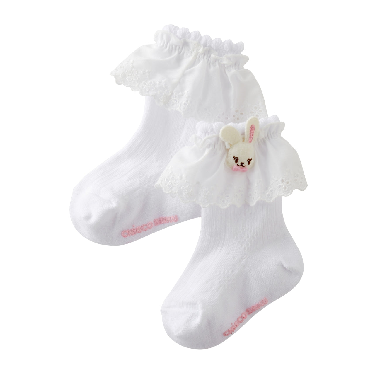 CHIECO SAKU Broderie Anglaise Clover Socks with 3D Motif