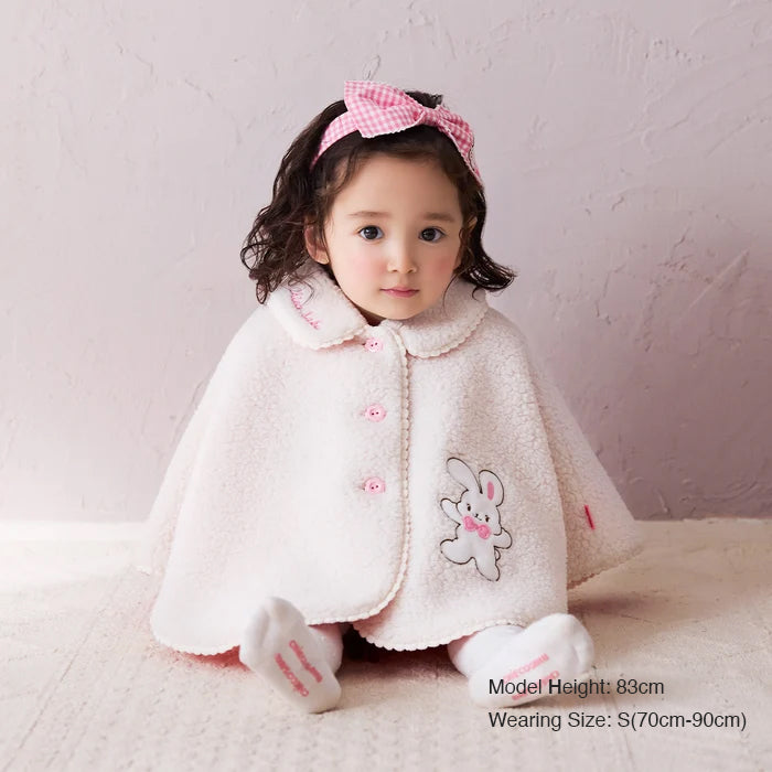 Chieco Saku Fluffy Fleece Cape