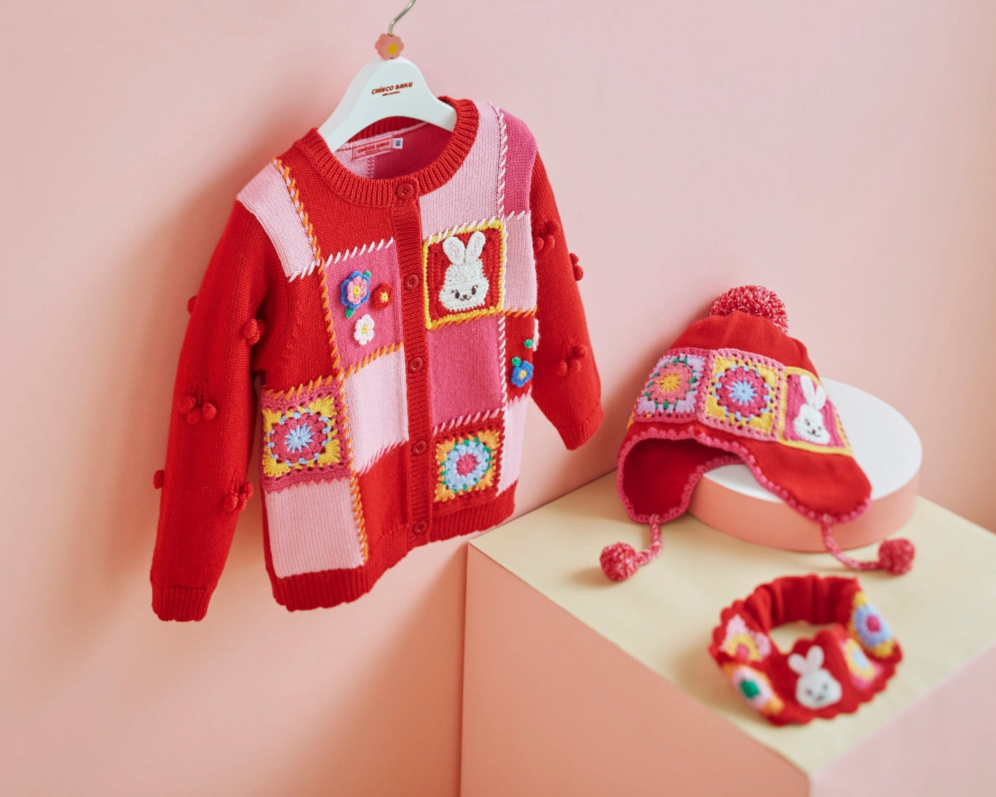 Chieco Saku Joyful Patchwork Blossom Knit Cardigan