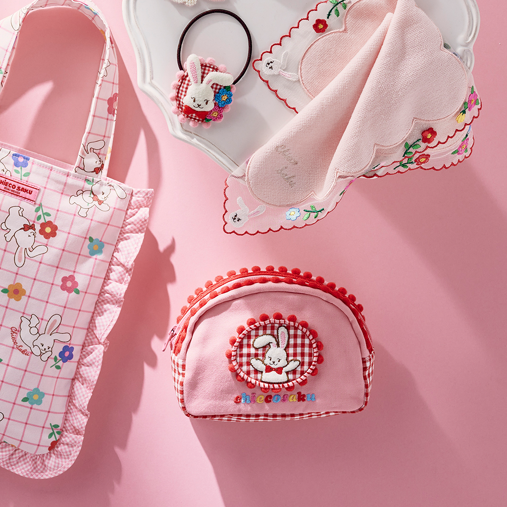 Chieco's Retro Charm Bag
