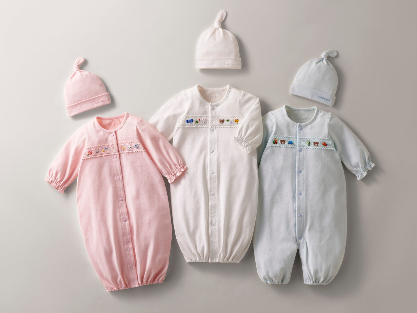 Versatile Two-Way Coverall for Tiny Tots