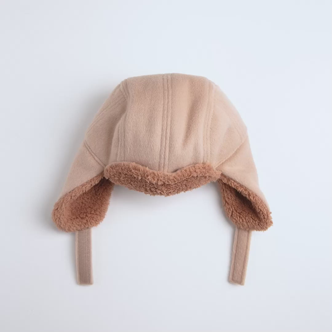 Bear Motif 2-Way Aviator Hat